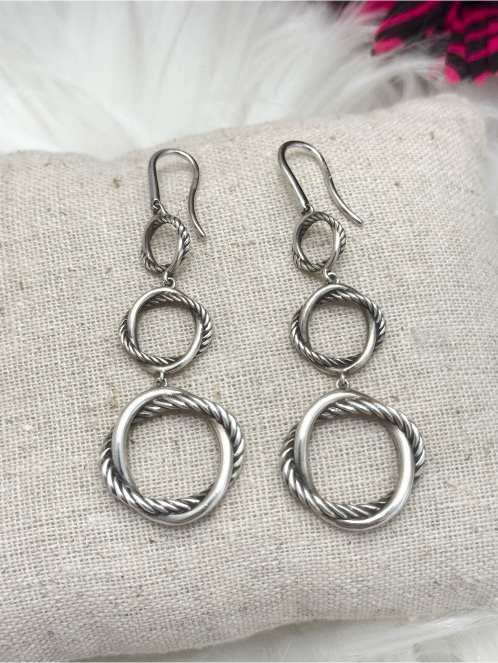 David Yurman .925 Infinity Triple Circle Dangle Drop Earrings - Picture 3 of 9